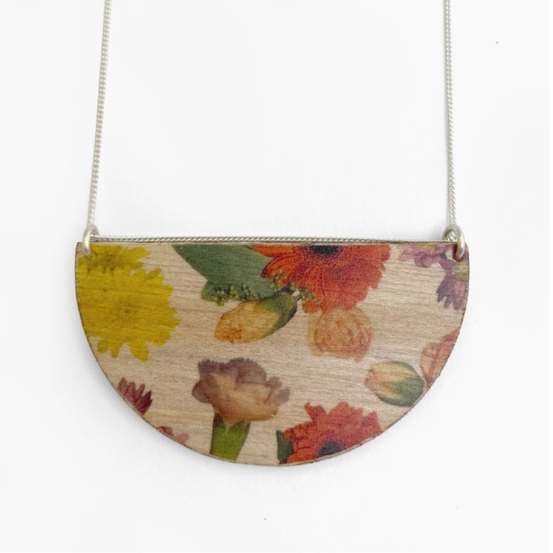Wood Drop Floral Necklace